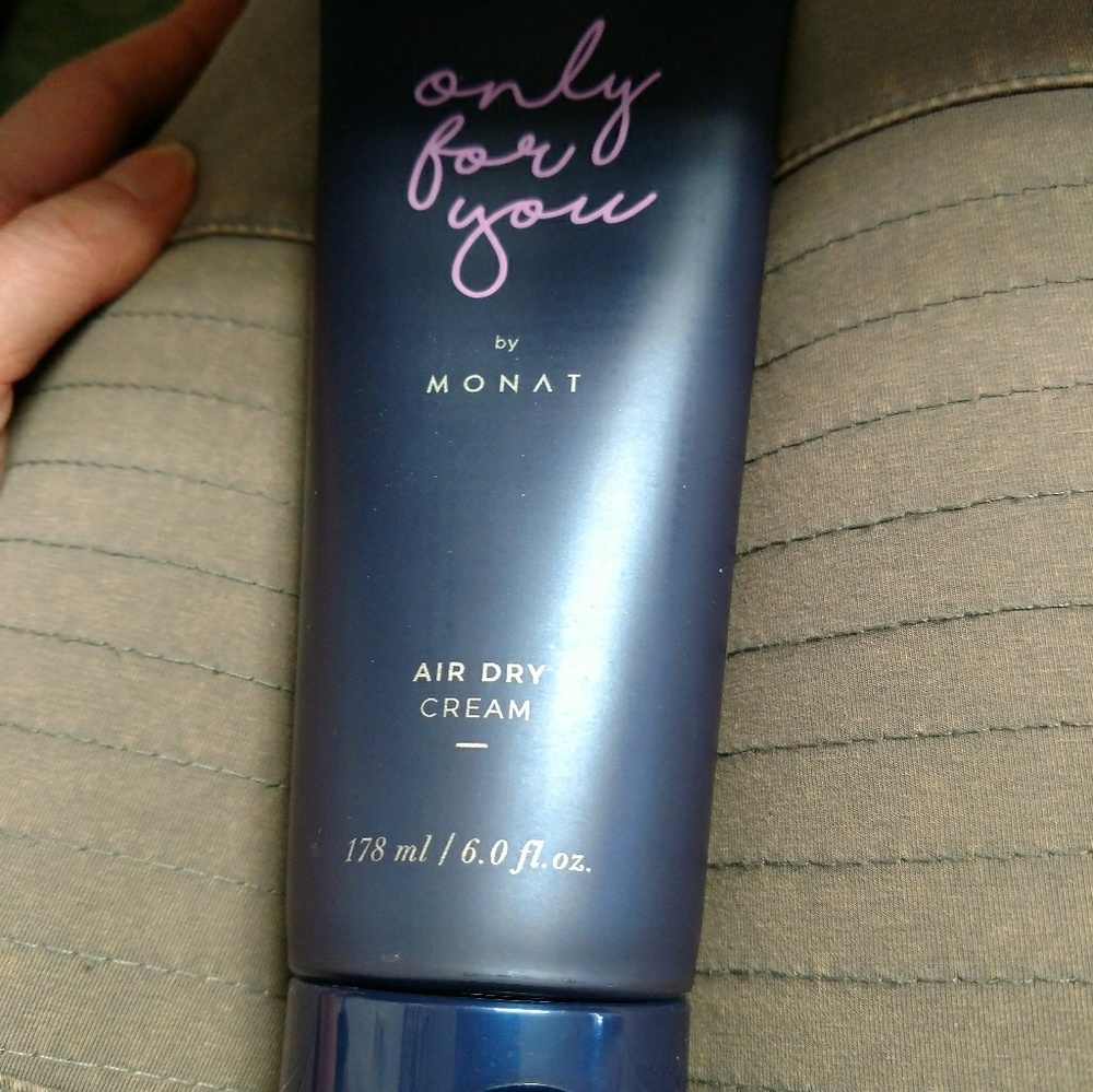 Make Offer 😀 * Monat air dry cream